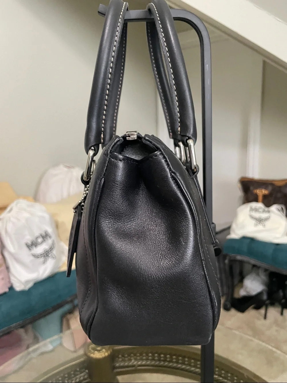 Vintage 1990s NWOT Coach Black Leather Barrel Satchel with Silver Hardware - Picture 4 of 9